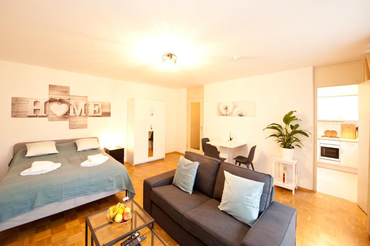 Studio Apartment - Zentral Mit Parkplatz - Balkon Байройт Екстериор снимка